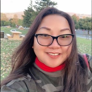 Meet your Posher, Isabelita